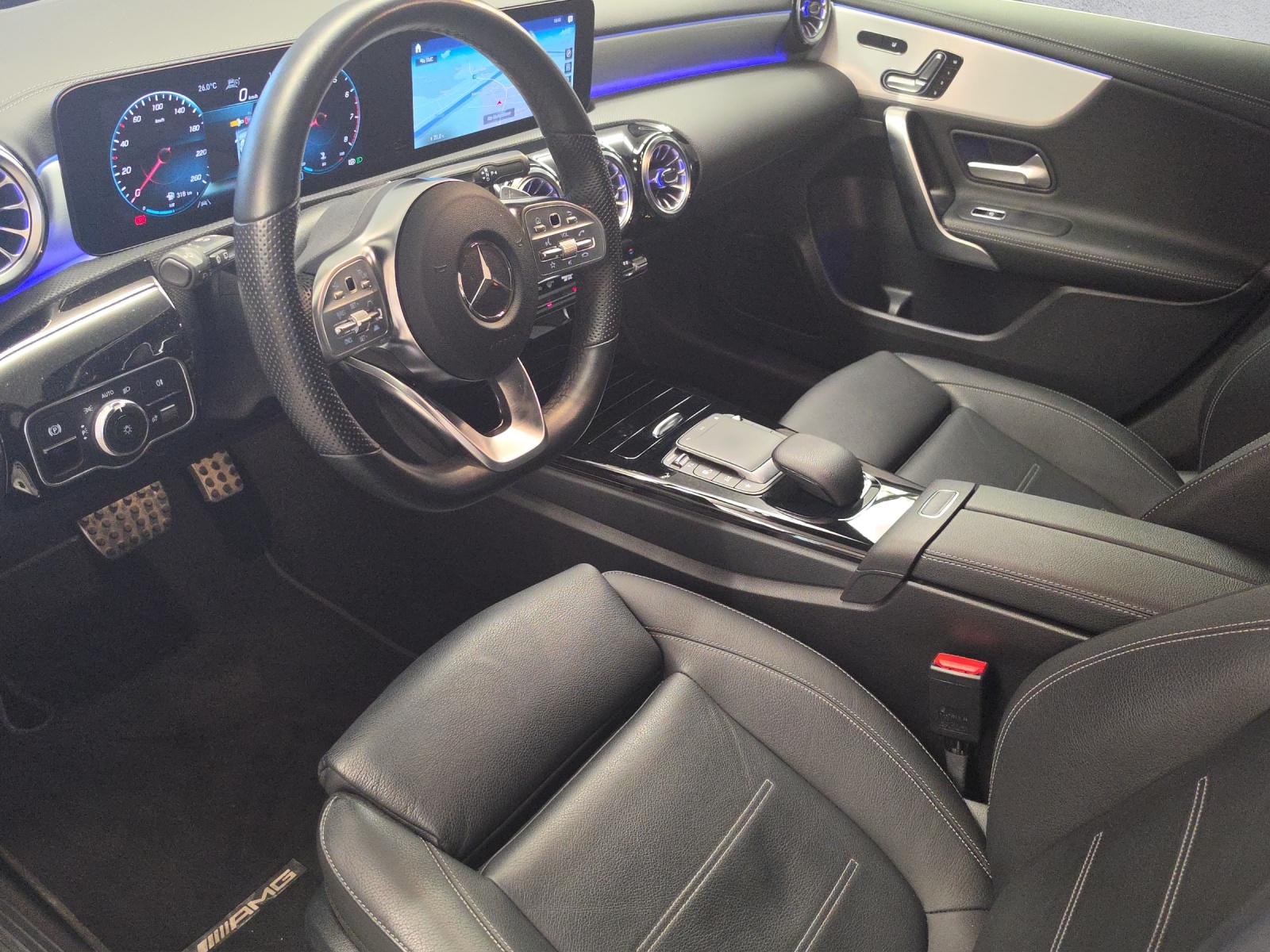 MERCEDES-BENZ A 250 4Matic AMG Line 4Matic 7G-DCT-image-10