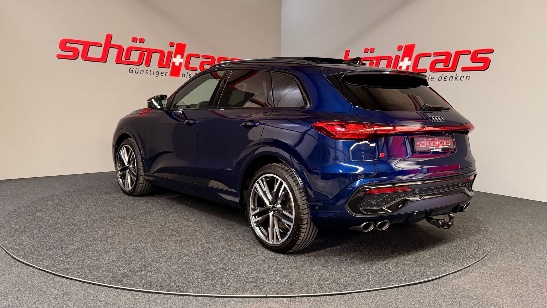 AUDI SQ5 TFSI quattro S-tronic-showroom-element-3