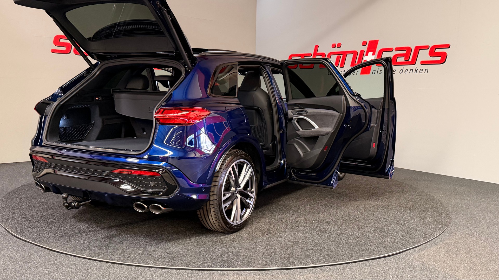 AUDI SQ5 TFSI quattro S-tronic-image-6