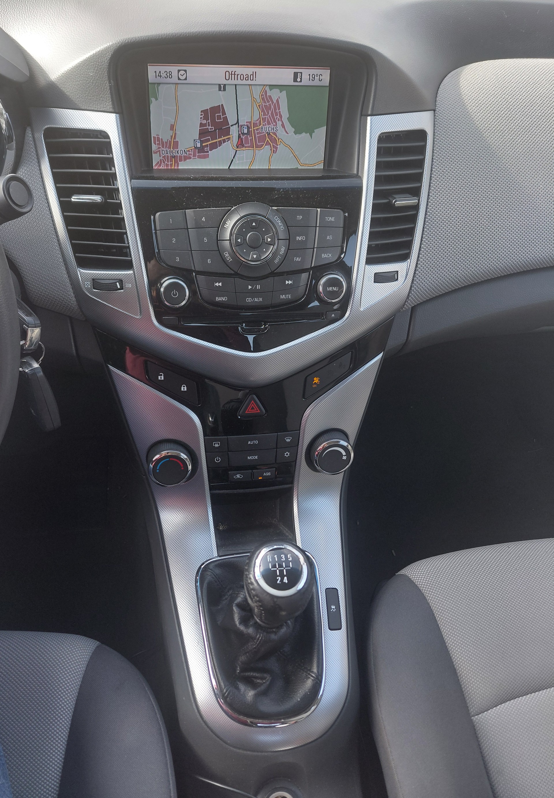 CHEVROLET Cruze 1.8 100 Edition-image-12