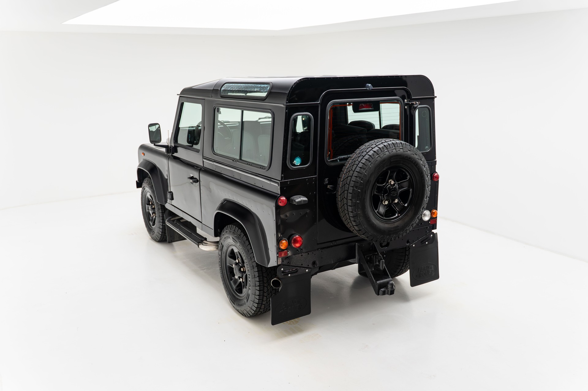 LAND ROVER Defender 90 SW 2.5 Td5-image-14
