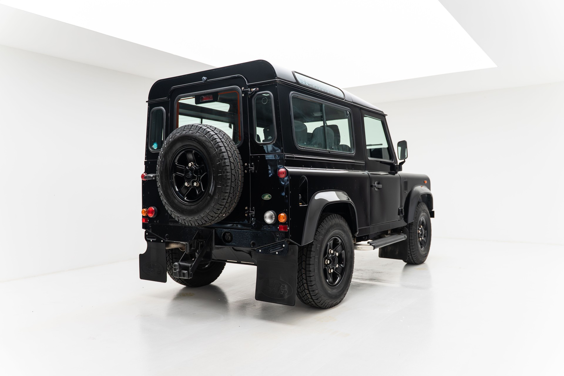 LAND ROVER Defender 90 SW 2.5 Td5-image-11