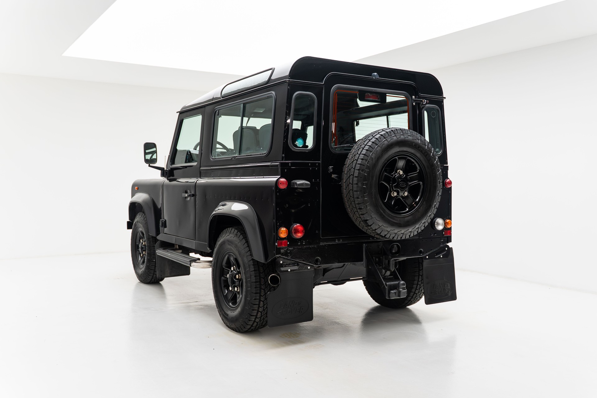 LAND ROVER Defender 90 SW 2.5 Td5-image-13