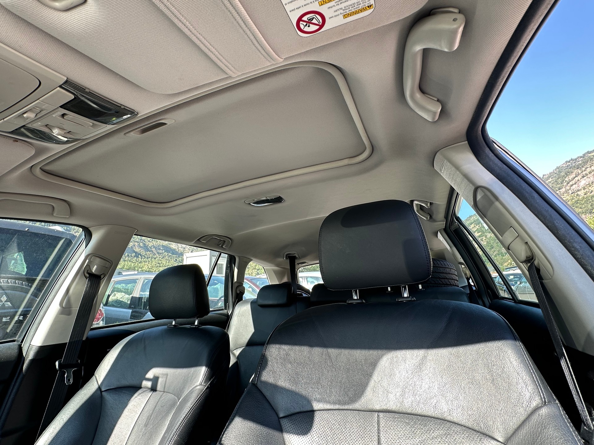 SUBARU Legacy 2.5i Limited S AWD Lineartronic-image-2