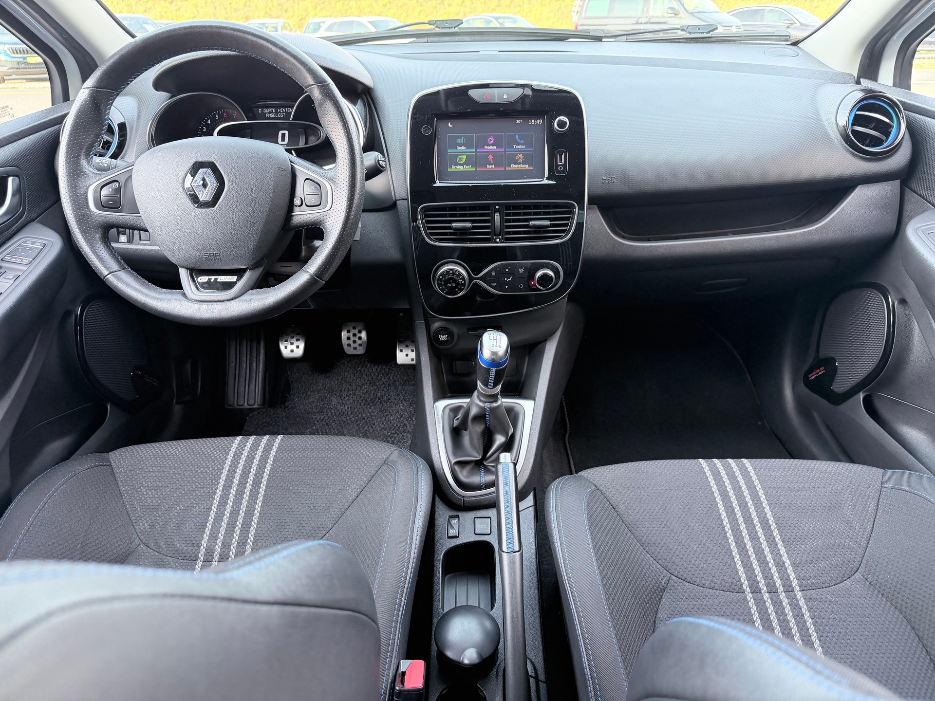 RENAULT Clio 1.2 16V T GT Line+++AB MFK+++-image-6