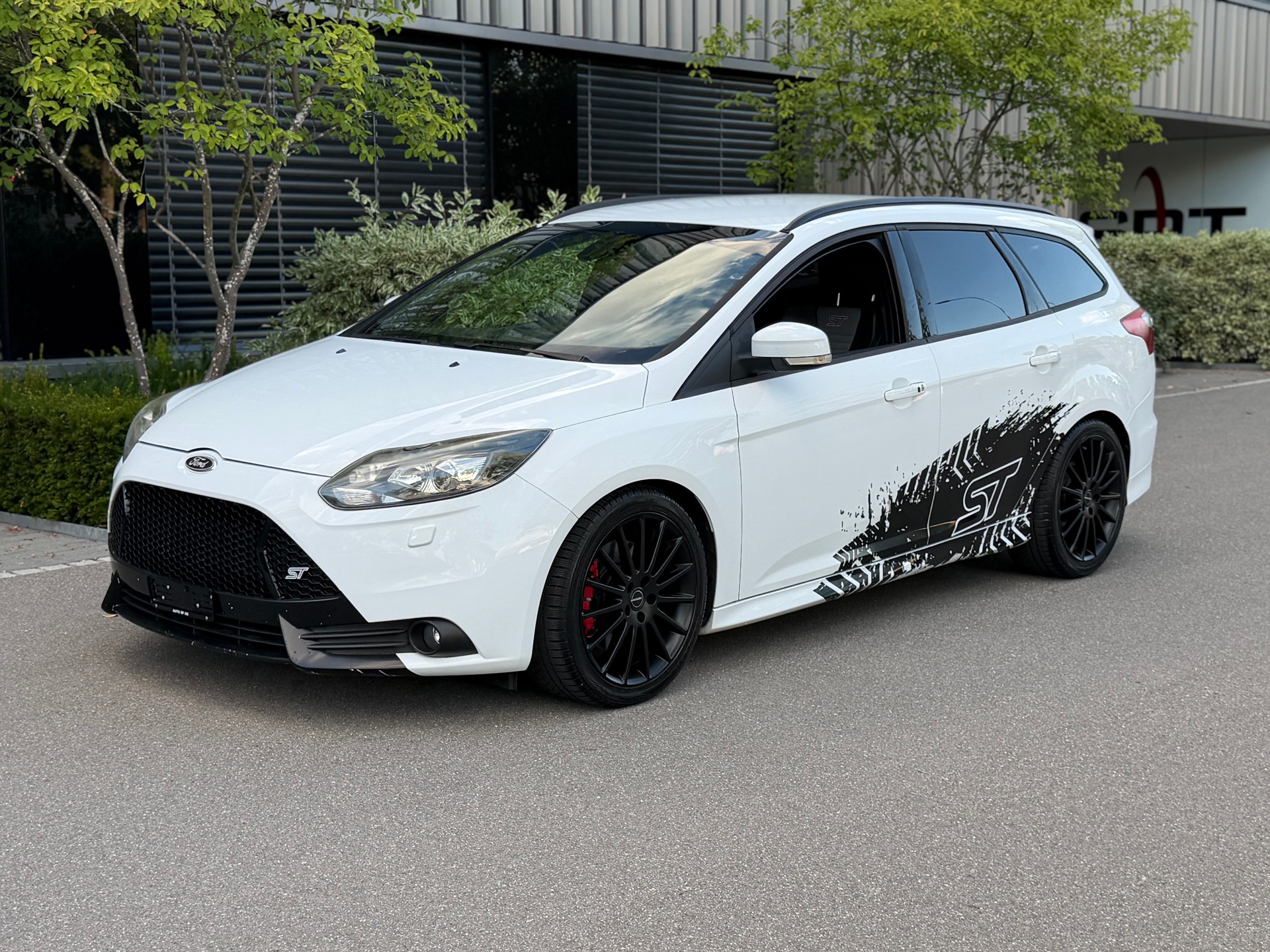 FORD Focus 2.0 SCTi ST-3