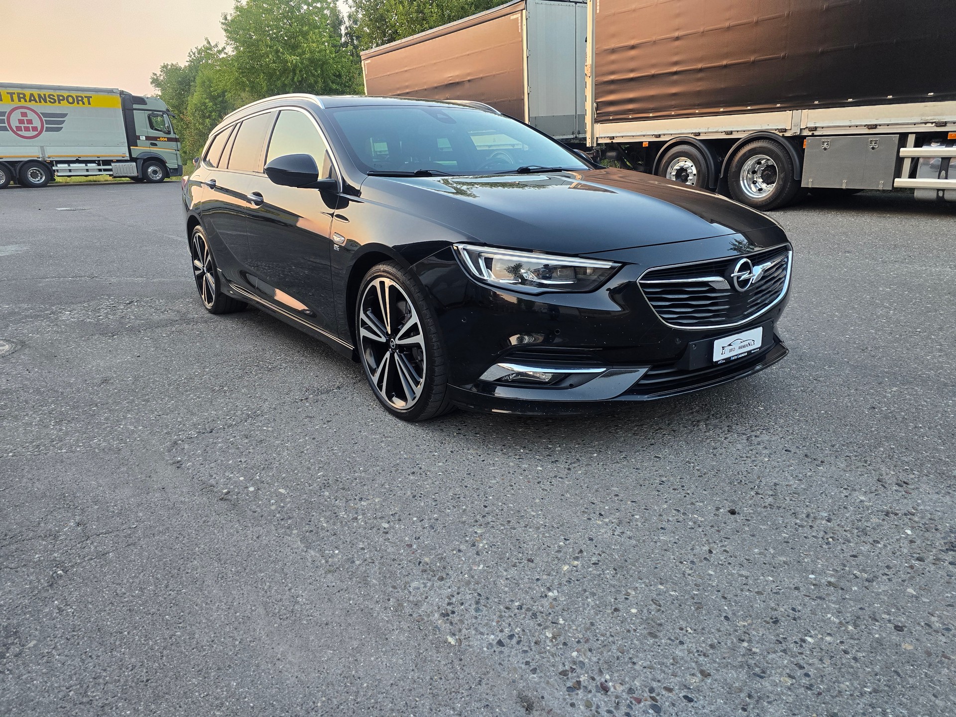 OPEL Insignia 2.0 T Sports Tourer Excellence 4WD Automat.-showroom-element-2
