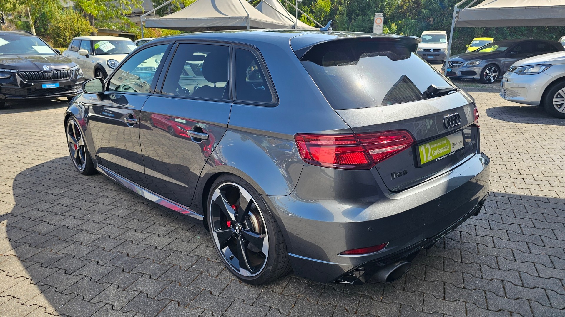 AUDI RS3 Sportback 2.5 TSI quattro S-tronic-image-11