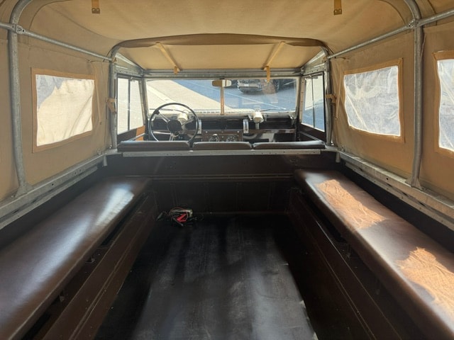 LAND ROVER Land Rover 109 Serie II-image-17