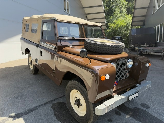 LAND ROVER Land Rover 109 Serie II