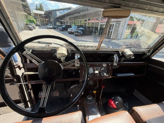 LAND ROVER Land Rover 109 Serie II-image-15