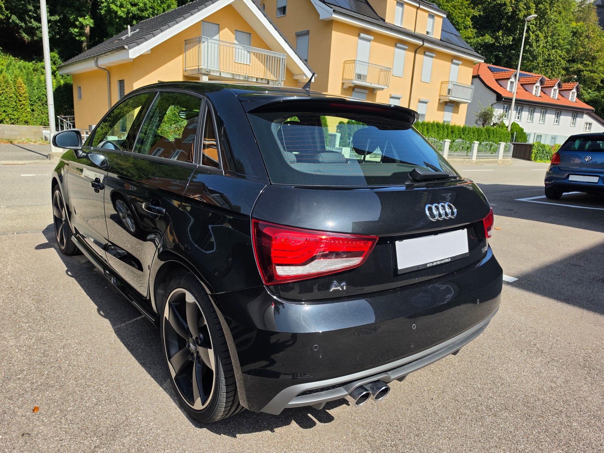 AUDI A1 Sportback 1.4 TFSI Sport S-tronic-image-5