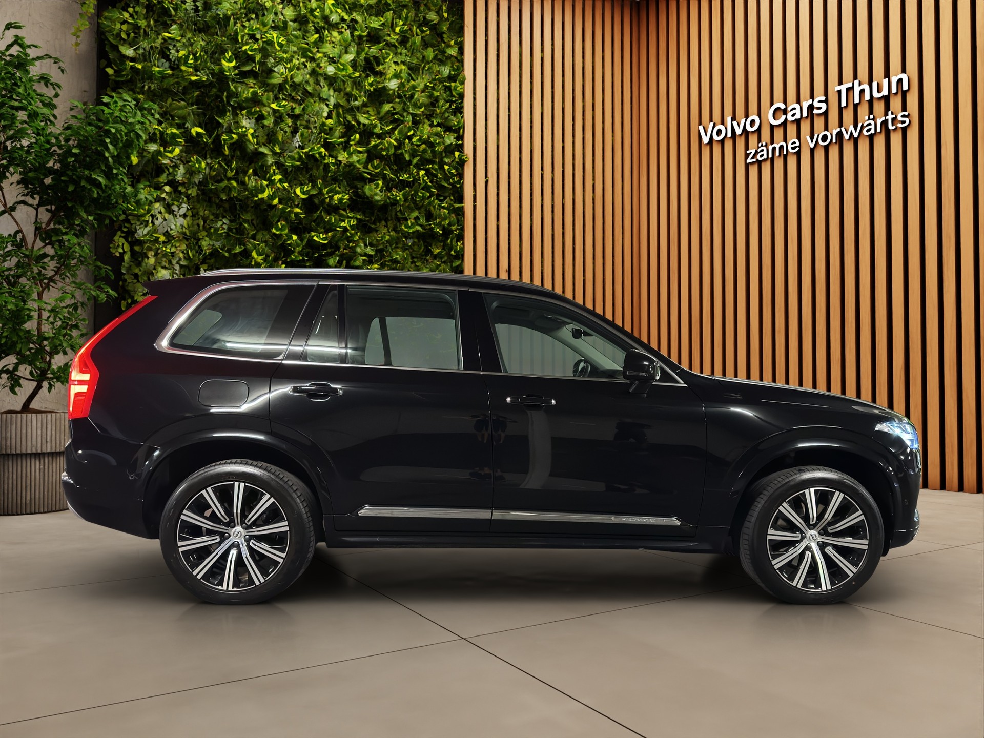 VOLVO XC90 2.0 T8 TE Inscription 7P. eAWD-showroom-element-3