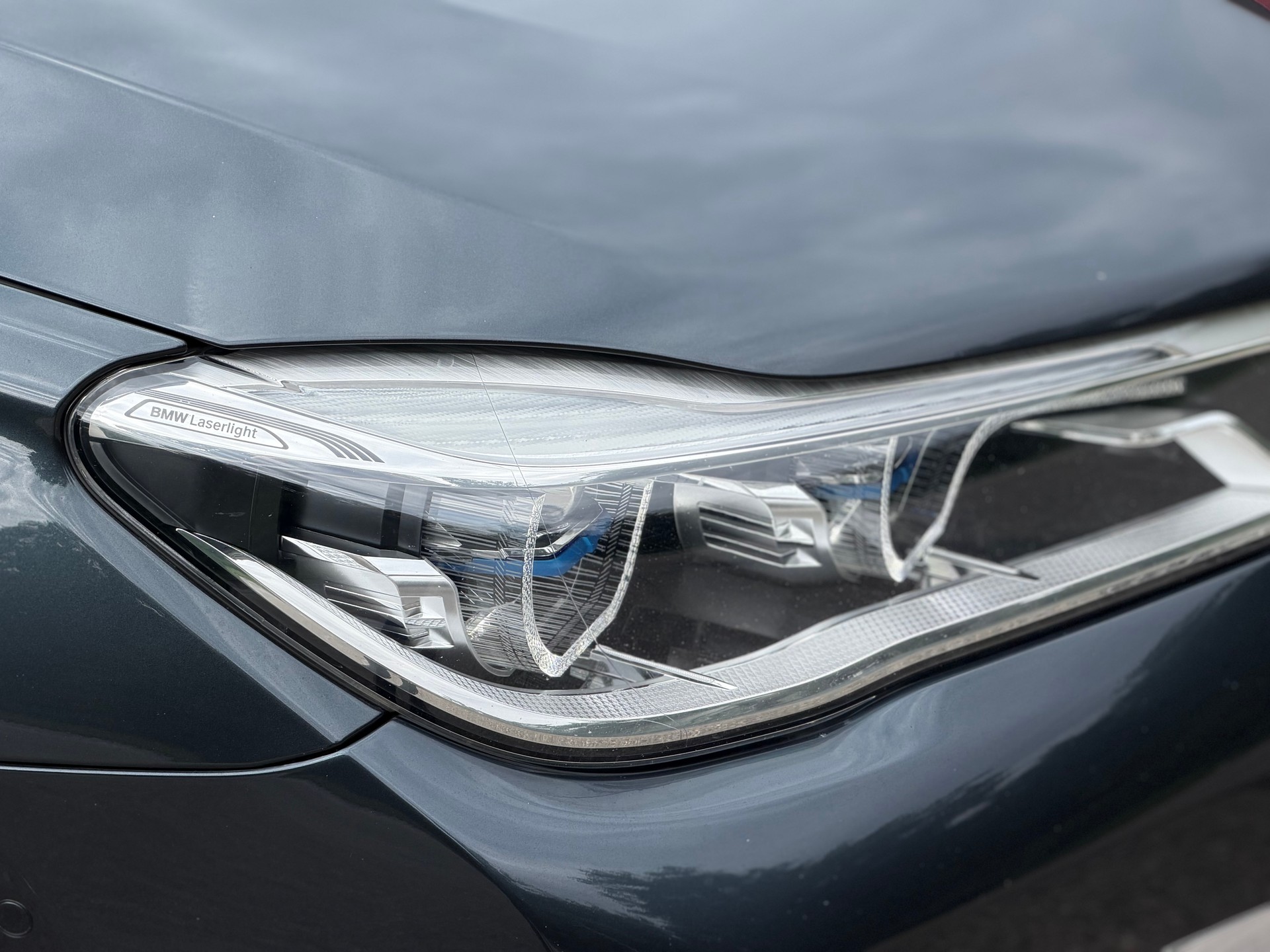 BMW 740d xDrive Steptronic-showroom-element-3