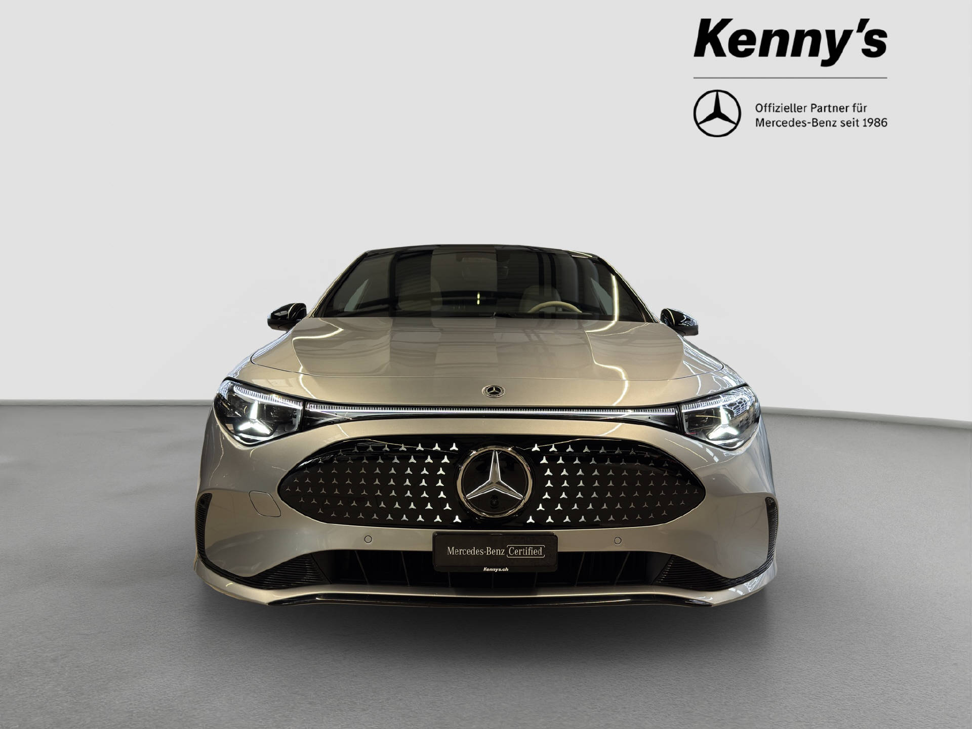 MERCEDES-BENZ CLA 350 Progressive 4MATIC EQ-showroom-element-2