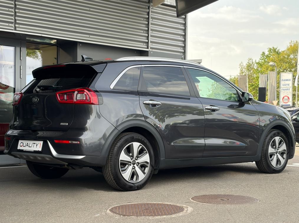 KIA Niro 1.6 GDi Hybrid Style-showroom-element-2