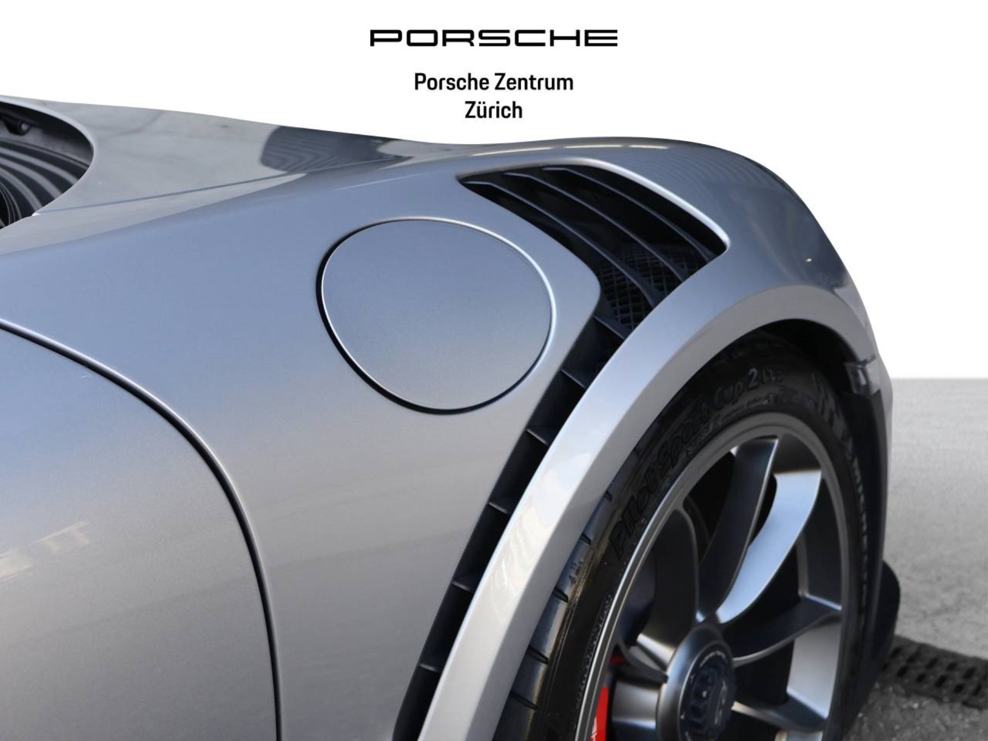 PORSCHE 911 GT3 RS-image-24
