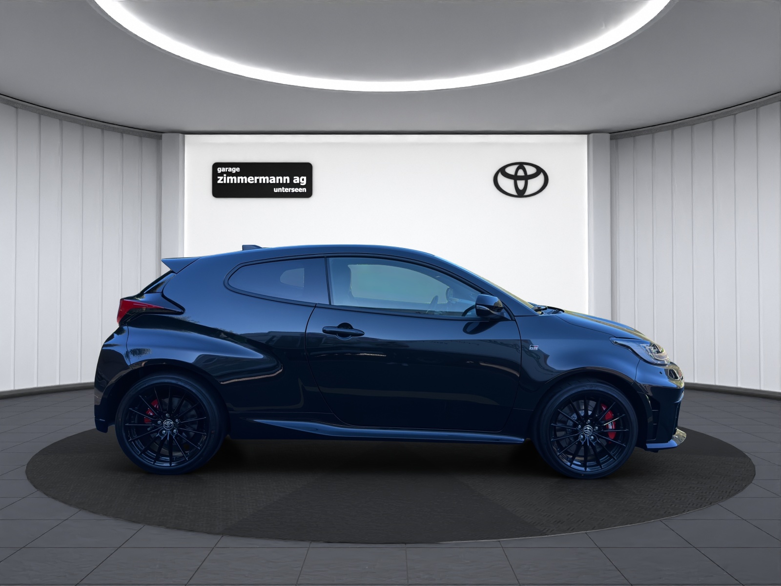 TOYOTA GR Yaris 1.6 Turbo Sport 4x4-image-4