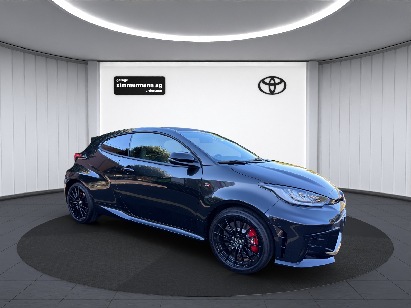 TOYOTA GR Yaris 1.6 Turbo Sport 4x4-showroom-element-3