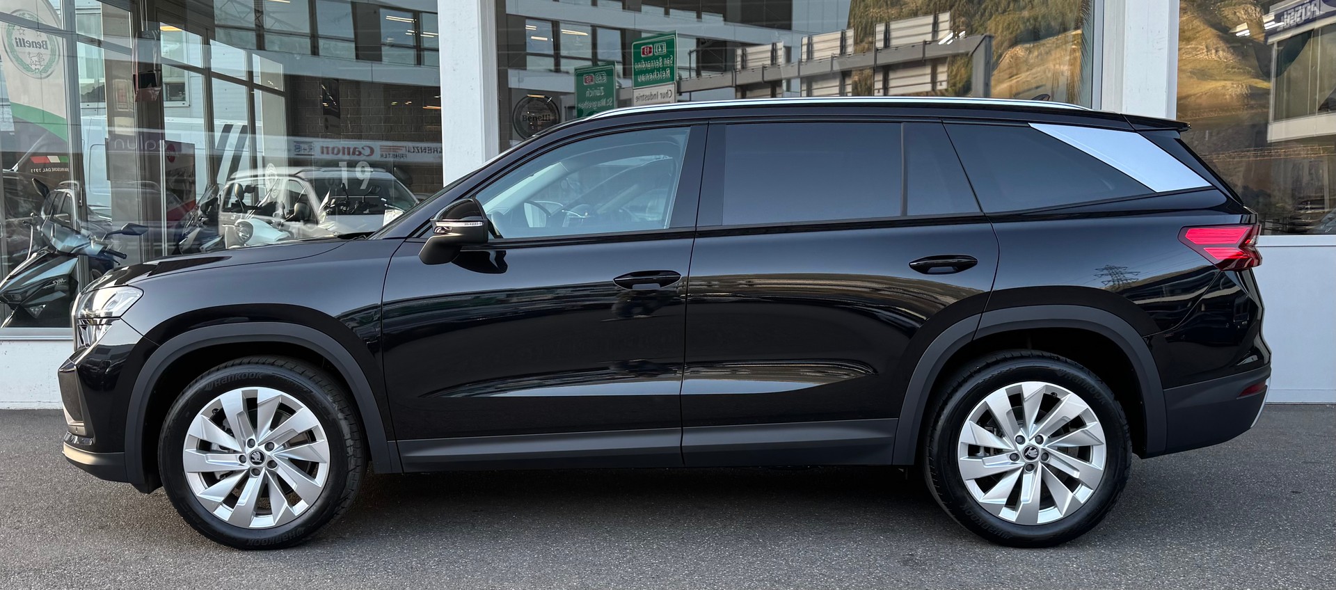 SKODA Kodiaq 2.0 TDI Selection 4x4-showroom-element-2