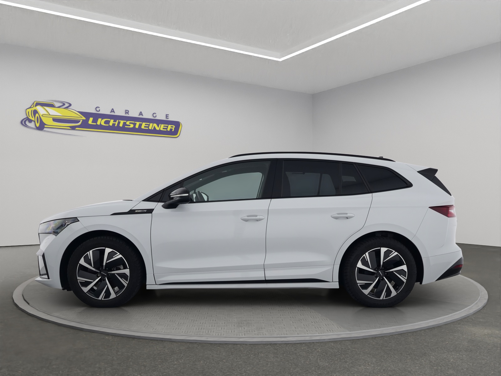 SKODA Enyaq iV 80x SportLine-showroom-element-2