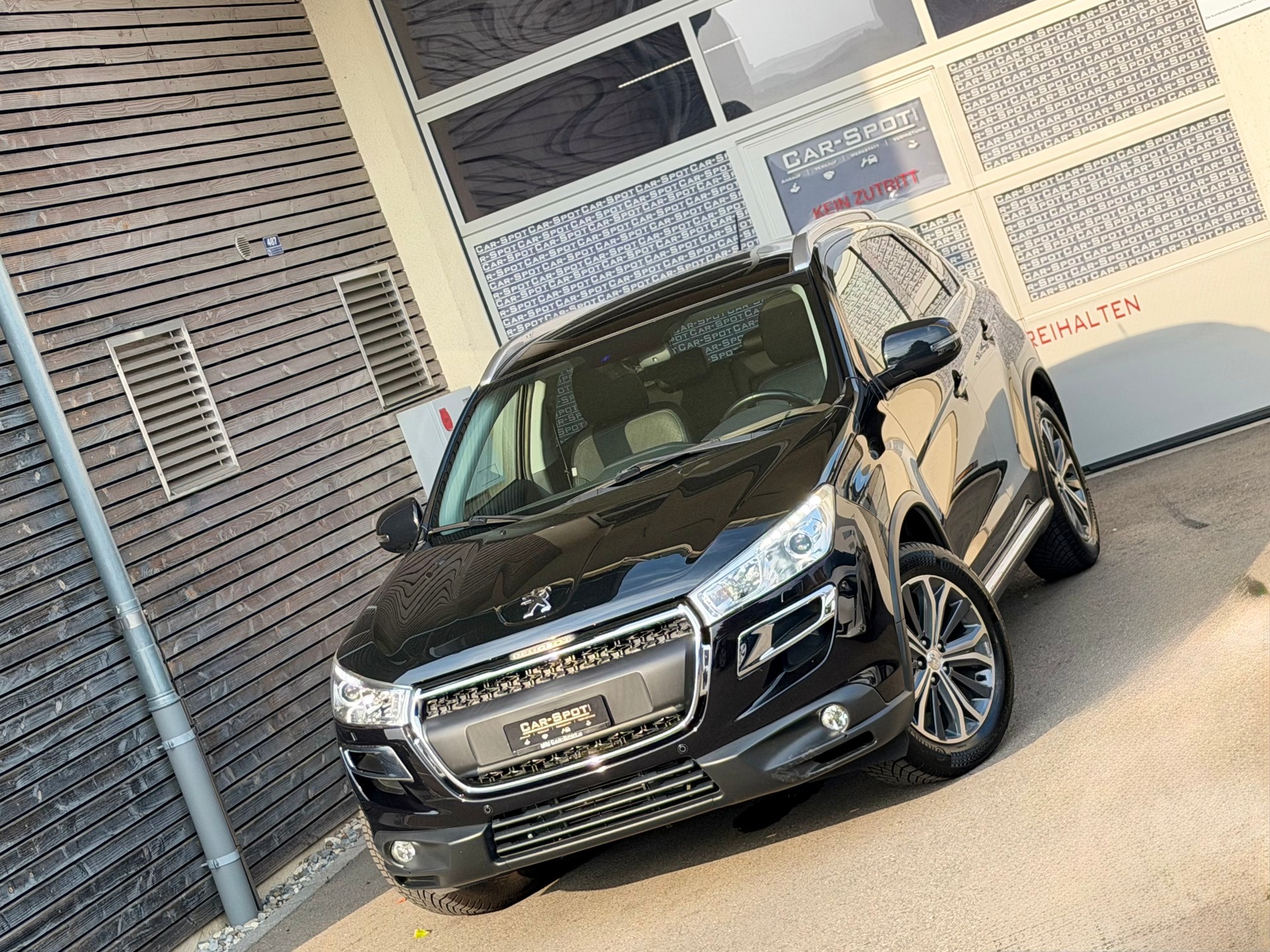 PEUGEOT 4008 1.8 HDi Allure 4WD