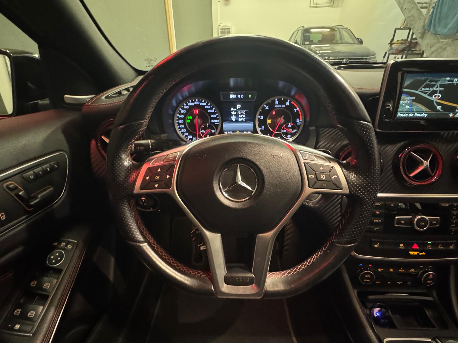 MERCEDES-BENZ A 45 AMG 4Matic Speedshift 7G-DCT-image-16