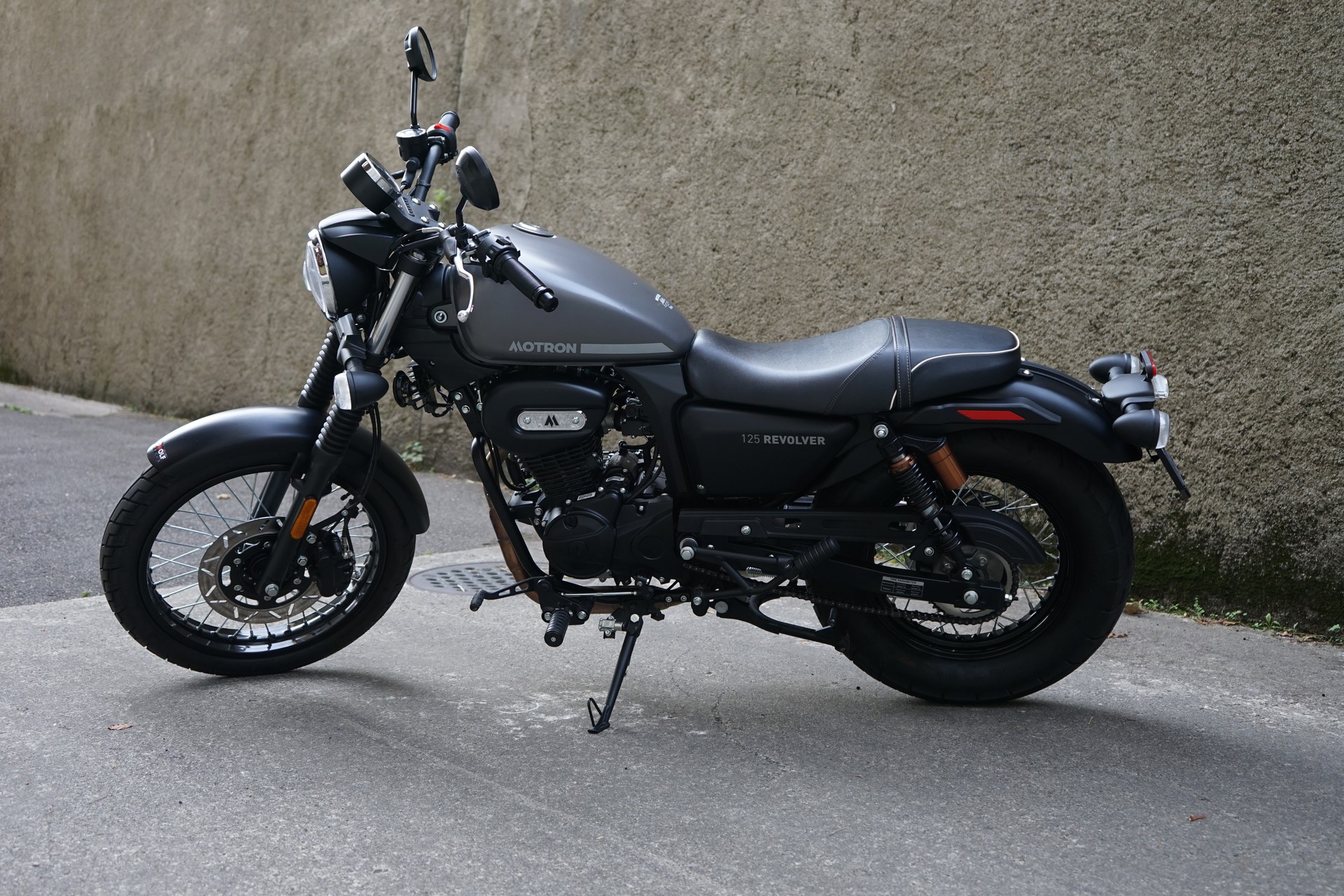 MOTRON Revolver 125-image-0