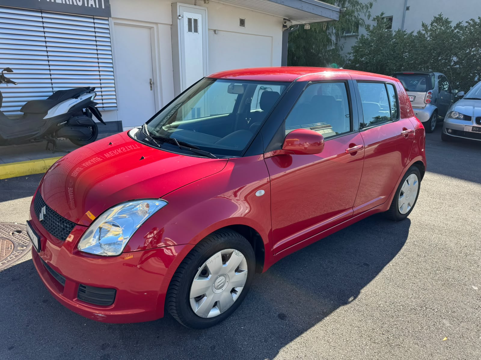 SUZUKI Swift 1.3i 16V GL Top