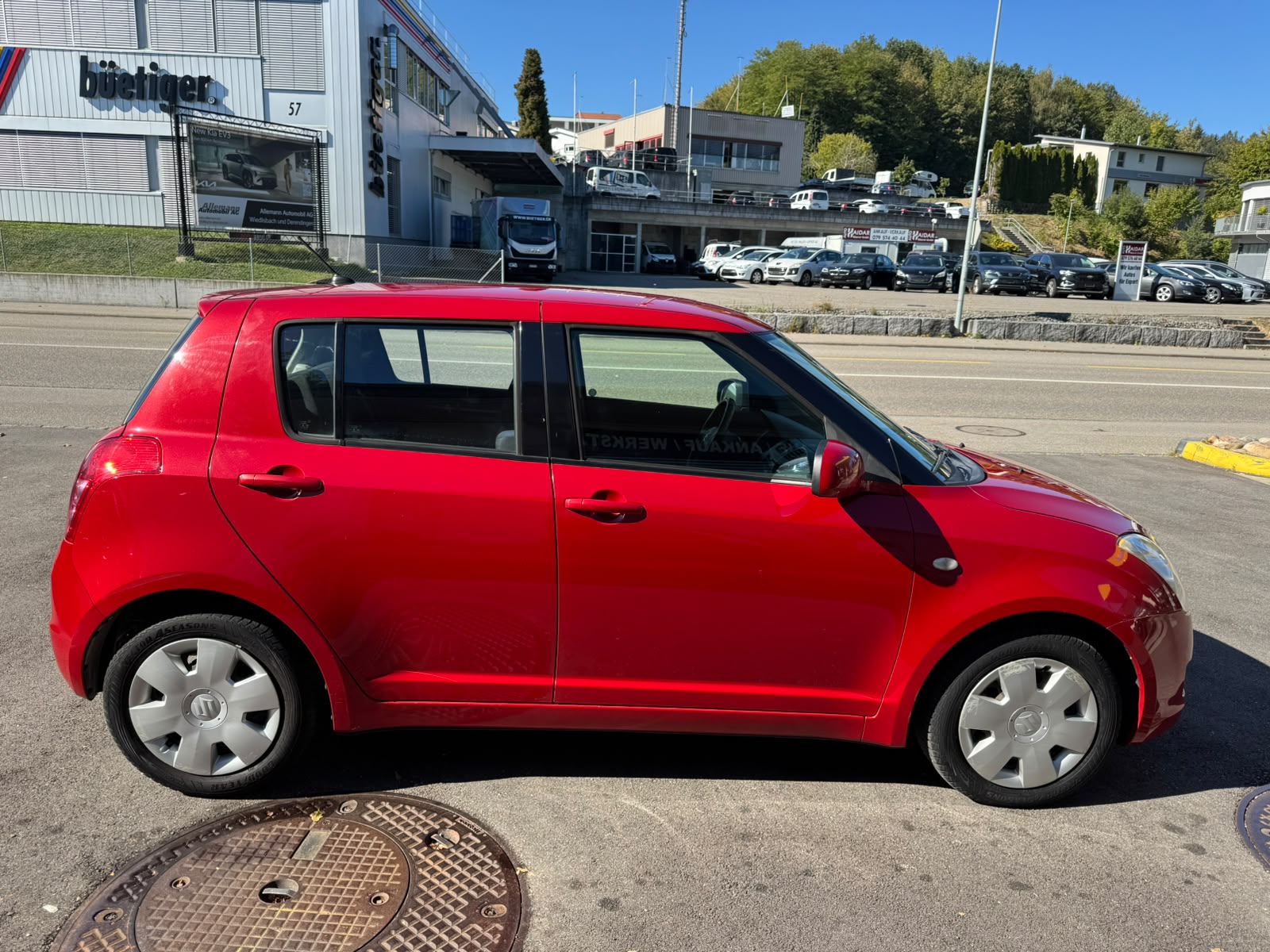 SUZUKI Swift 1.3i 16V GL Top-image-7