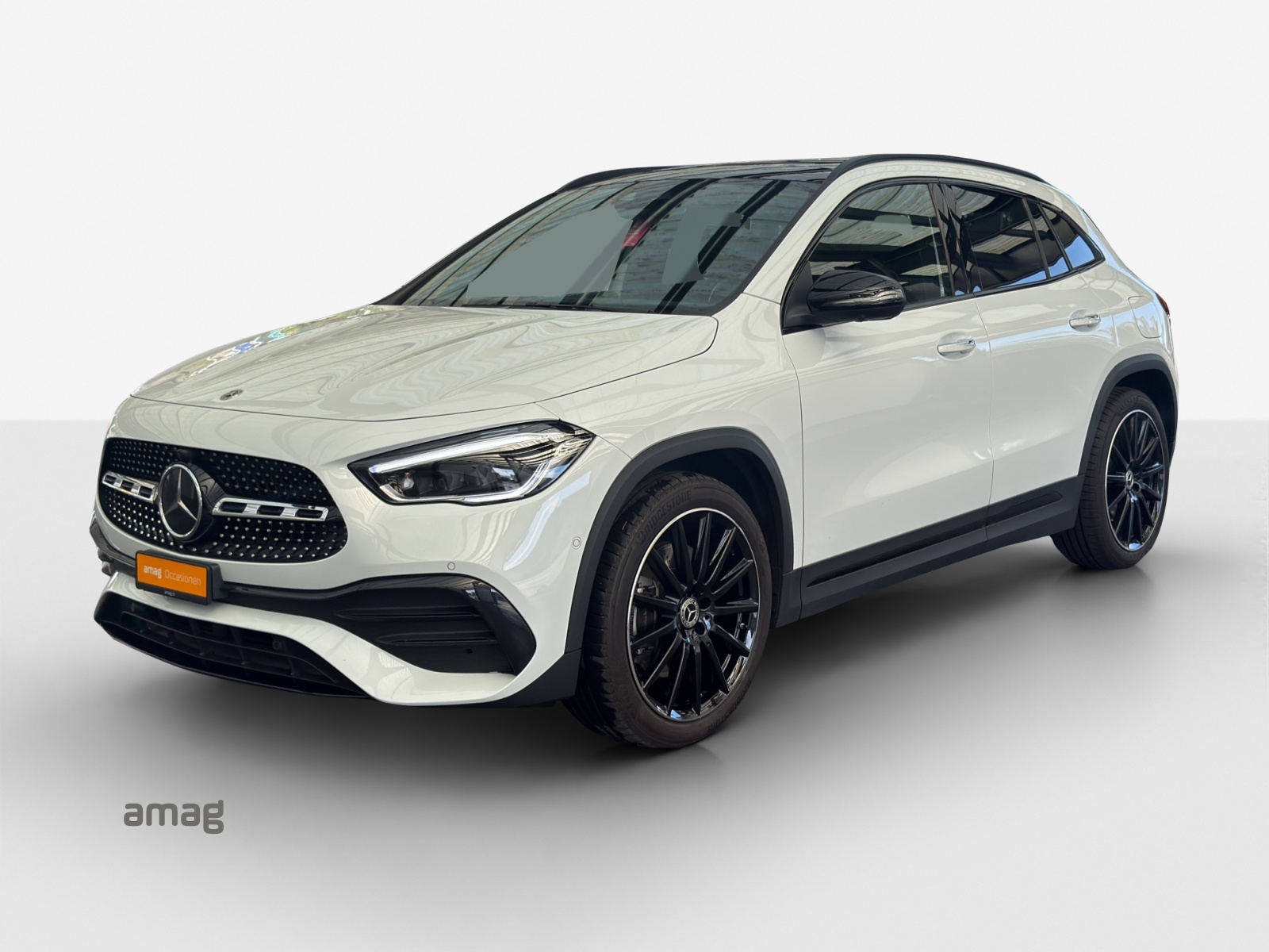 MERCEDES-BENZ GLA 250 4Matic AMG Line 8G-DCT