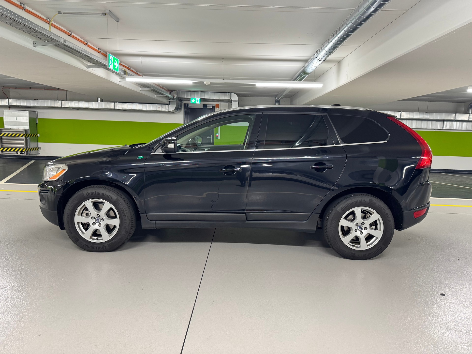 VOLVO XC60 2.4D AWD Summum-image-7