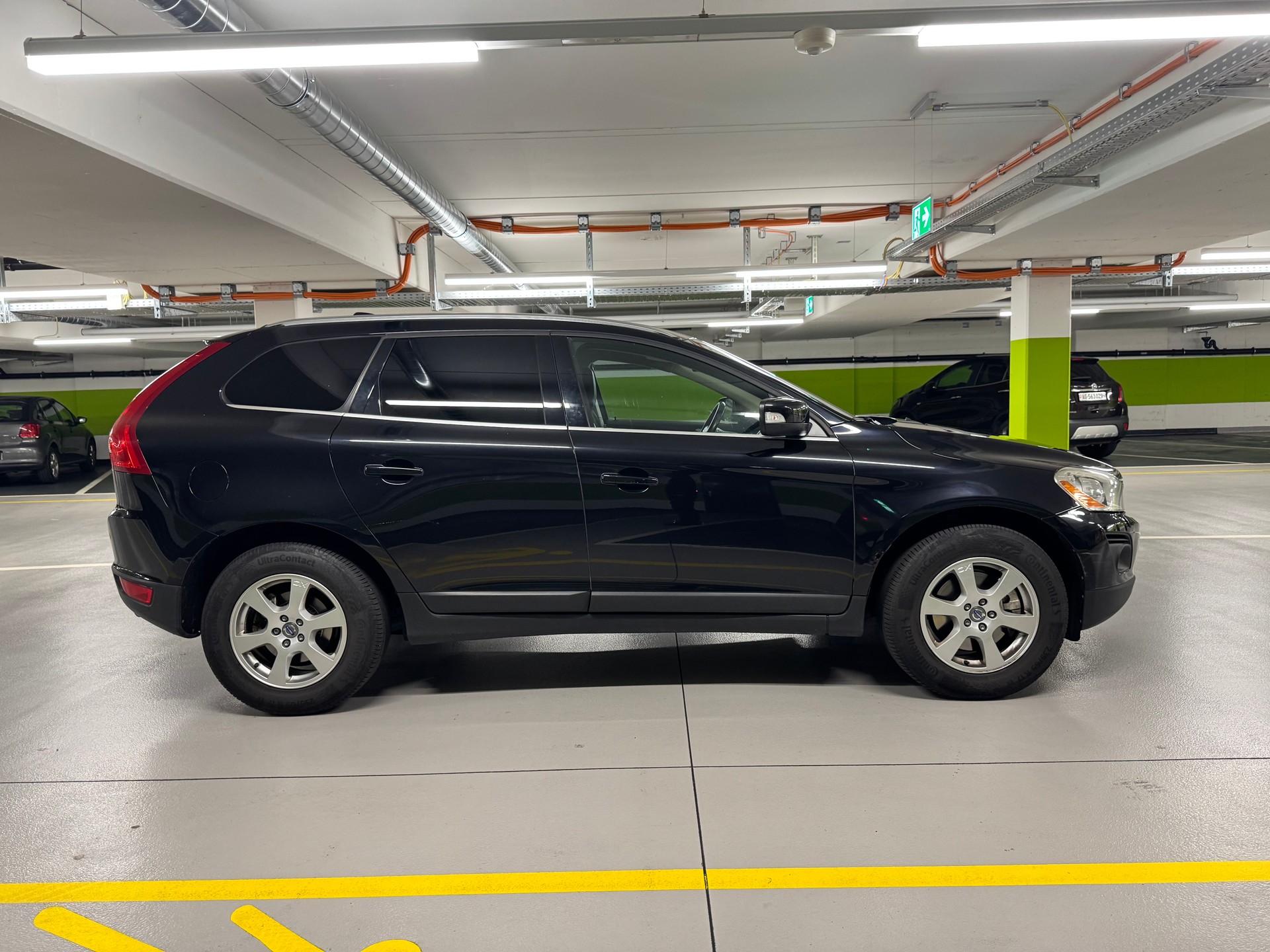 VOLVO XC60 2.4D AWD Summum-image-3