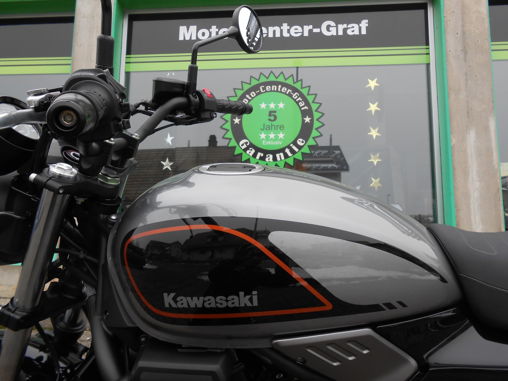 KAWASAKI Z 650 RS-image-1