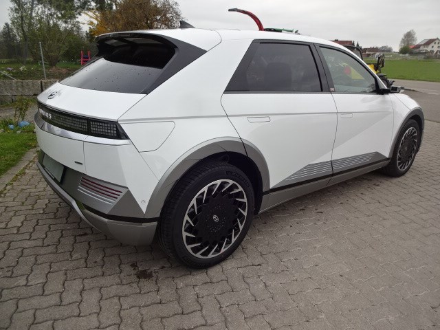 HYUNDAI Ioniq 5 77kWh Vertex 4WD-image-4