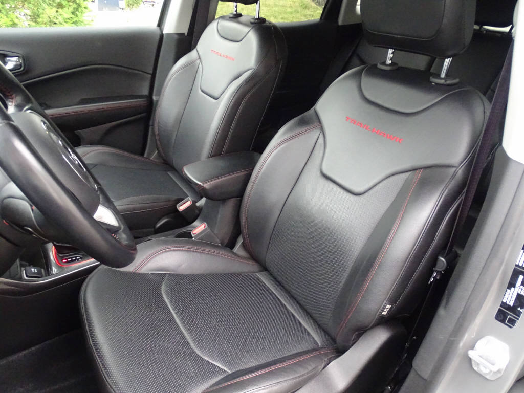 JEEP Compass 1.3 Trailhawk 4XE-image-4