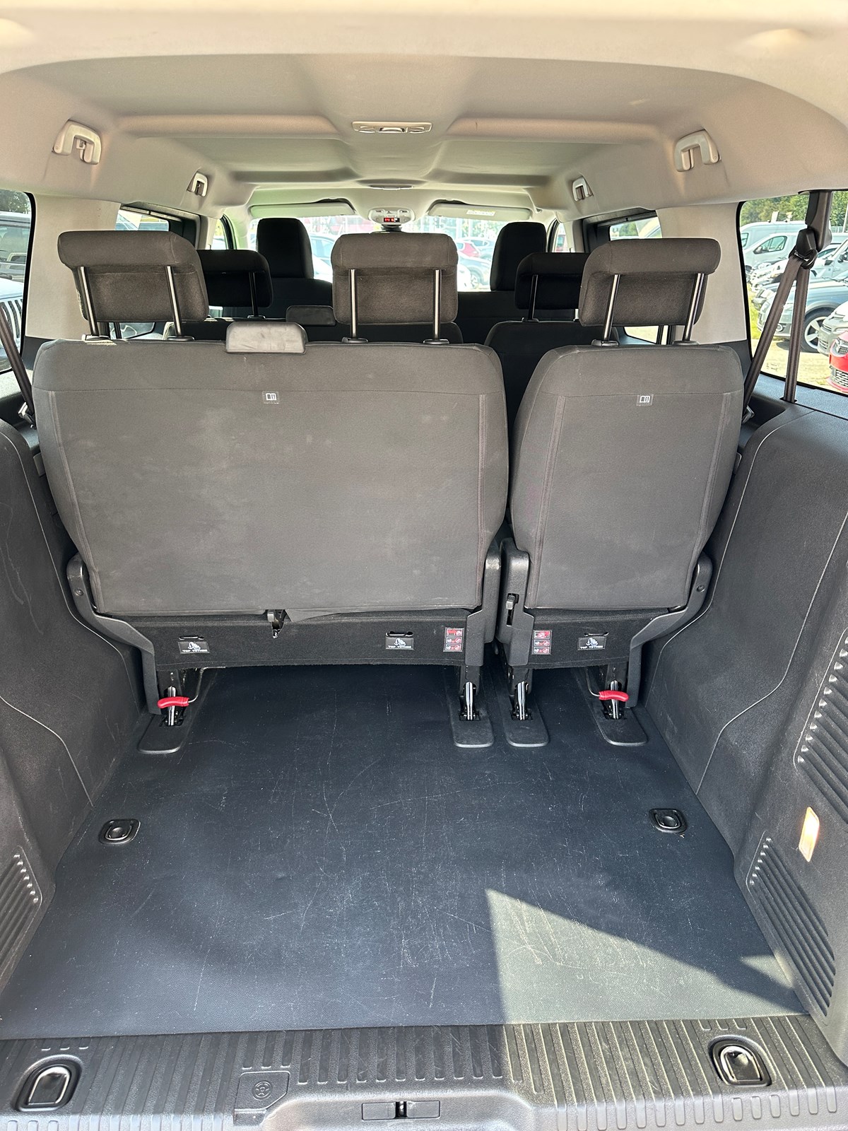 CITROEN Spacetourer 2.0 BlueHDi Business XL EAT-image-7