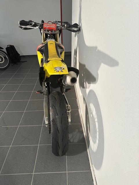 SUZUKI RM-Z 250-image-2