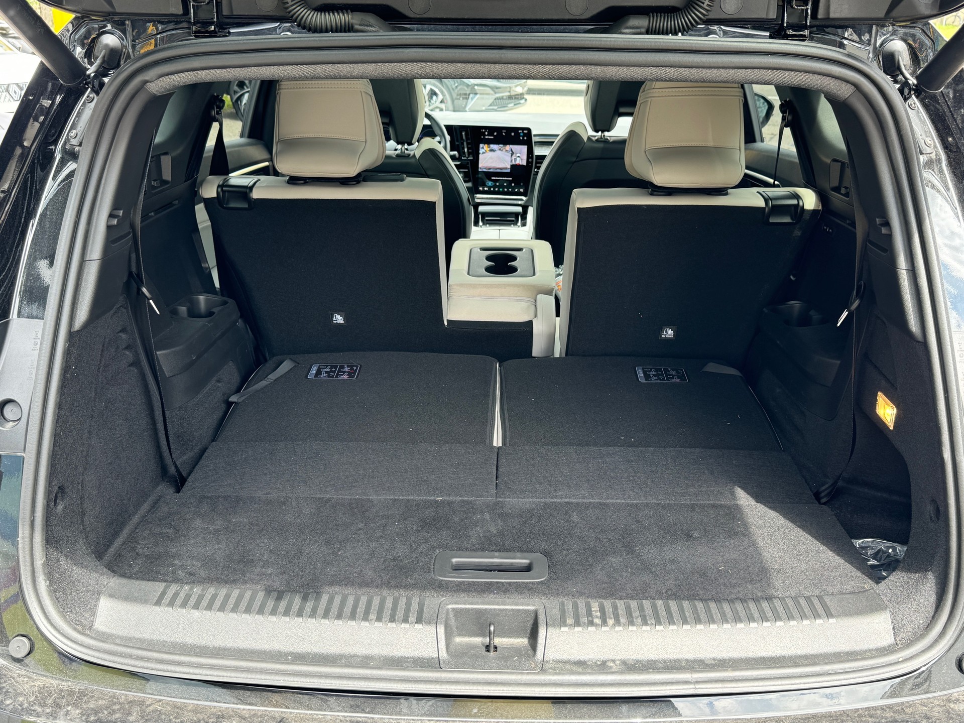 RENAULT Espace 1.2 E-Tech 200 Iconic-image-4