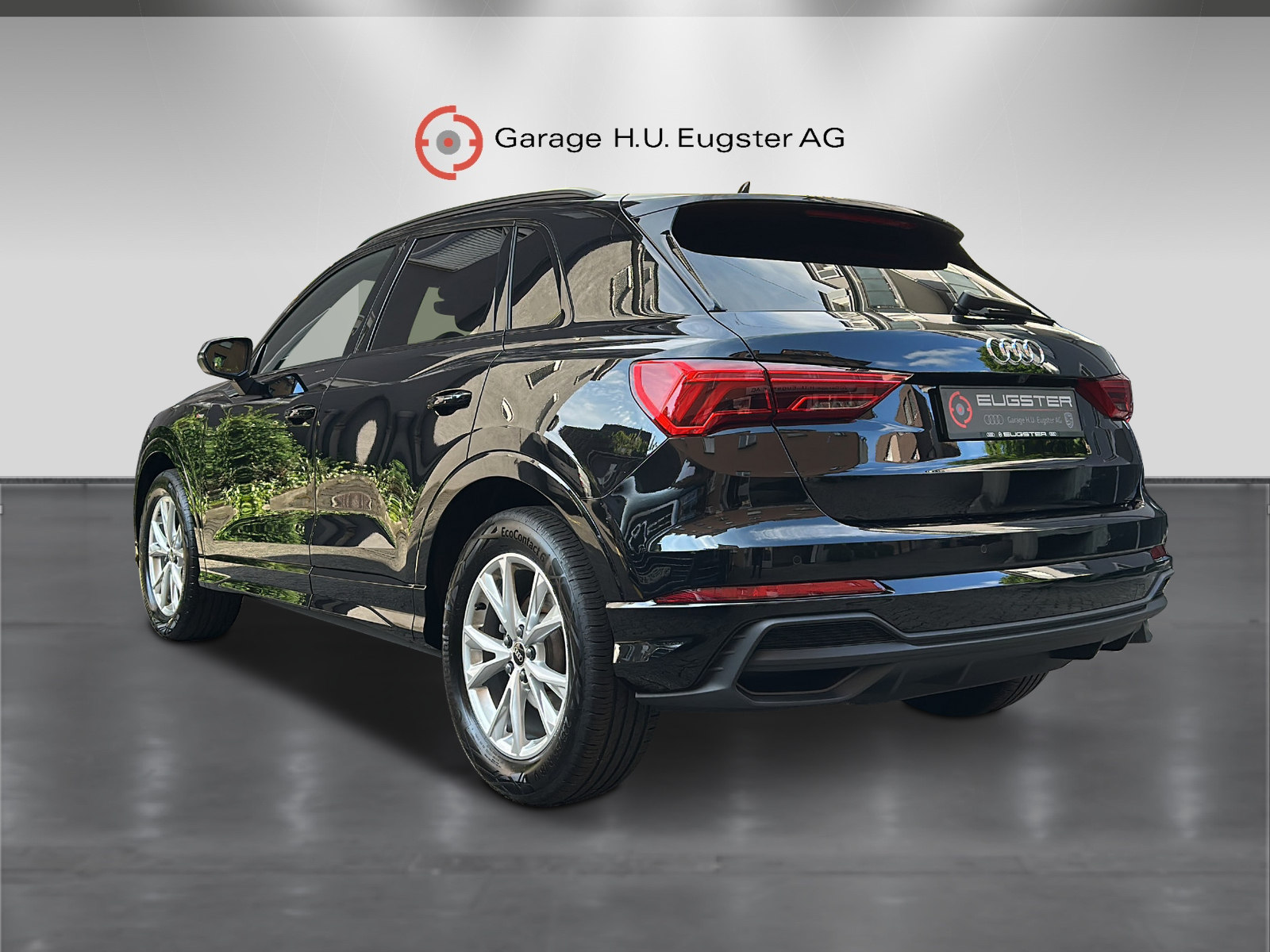 AUDI Q3 35 TFSI S line S-tronic-showroom-element-3