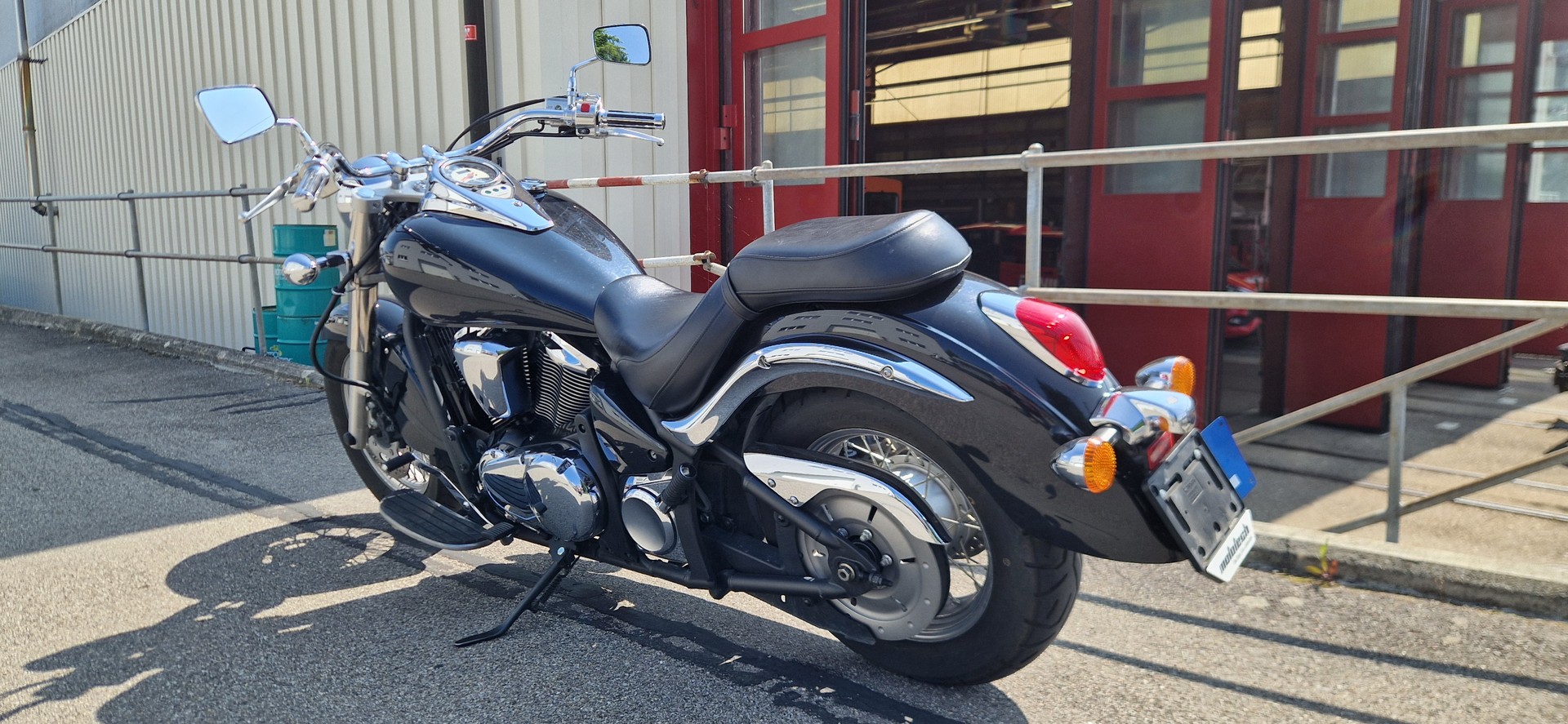 KAWASAKI VN 900 Classic-image-5