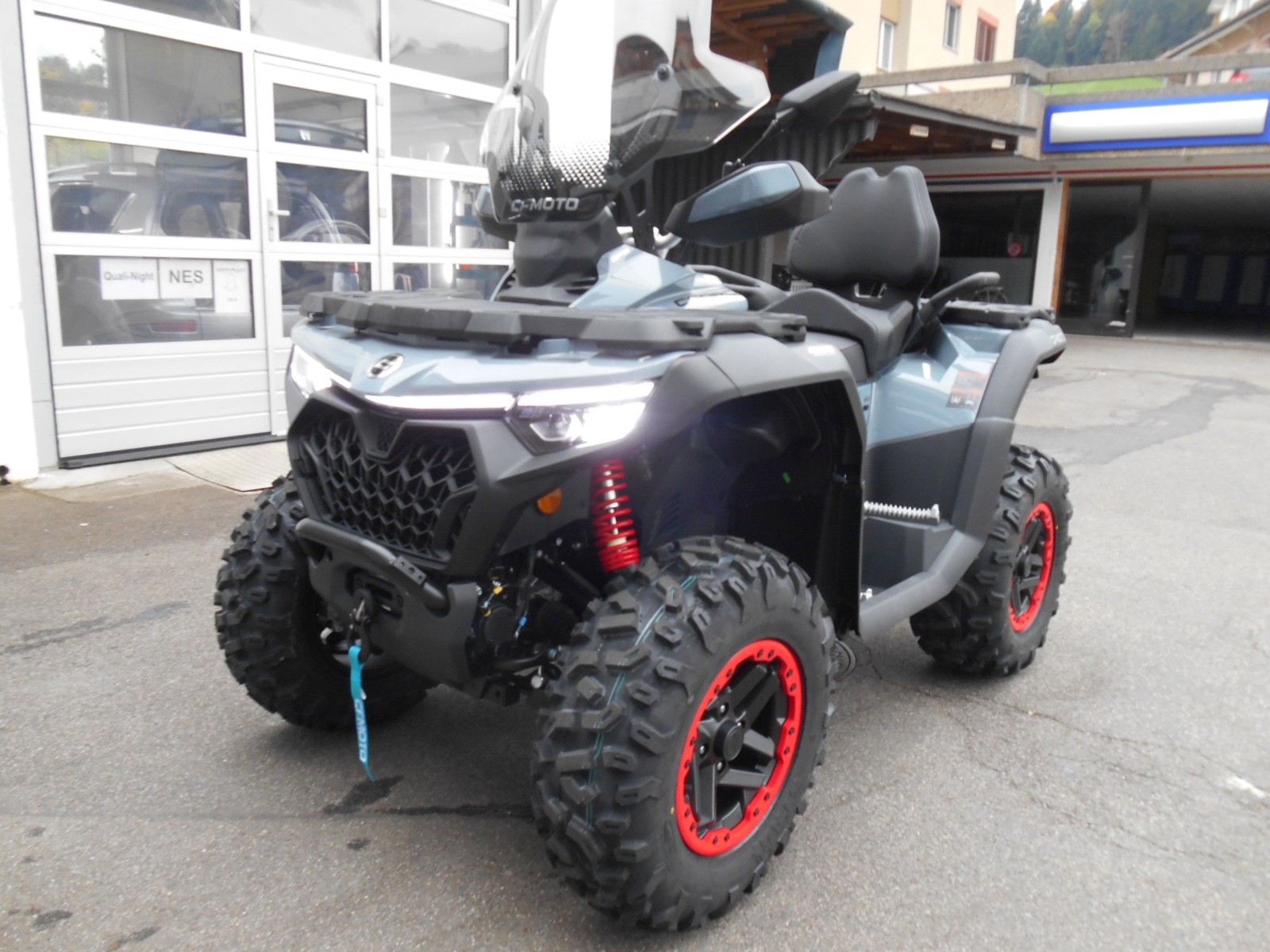CF MOTO Premium mit Scheibe