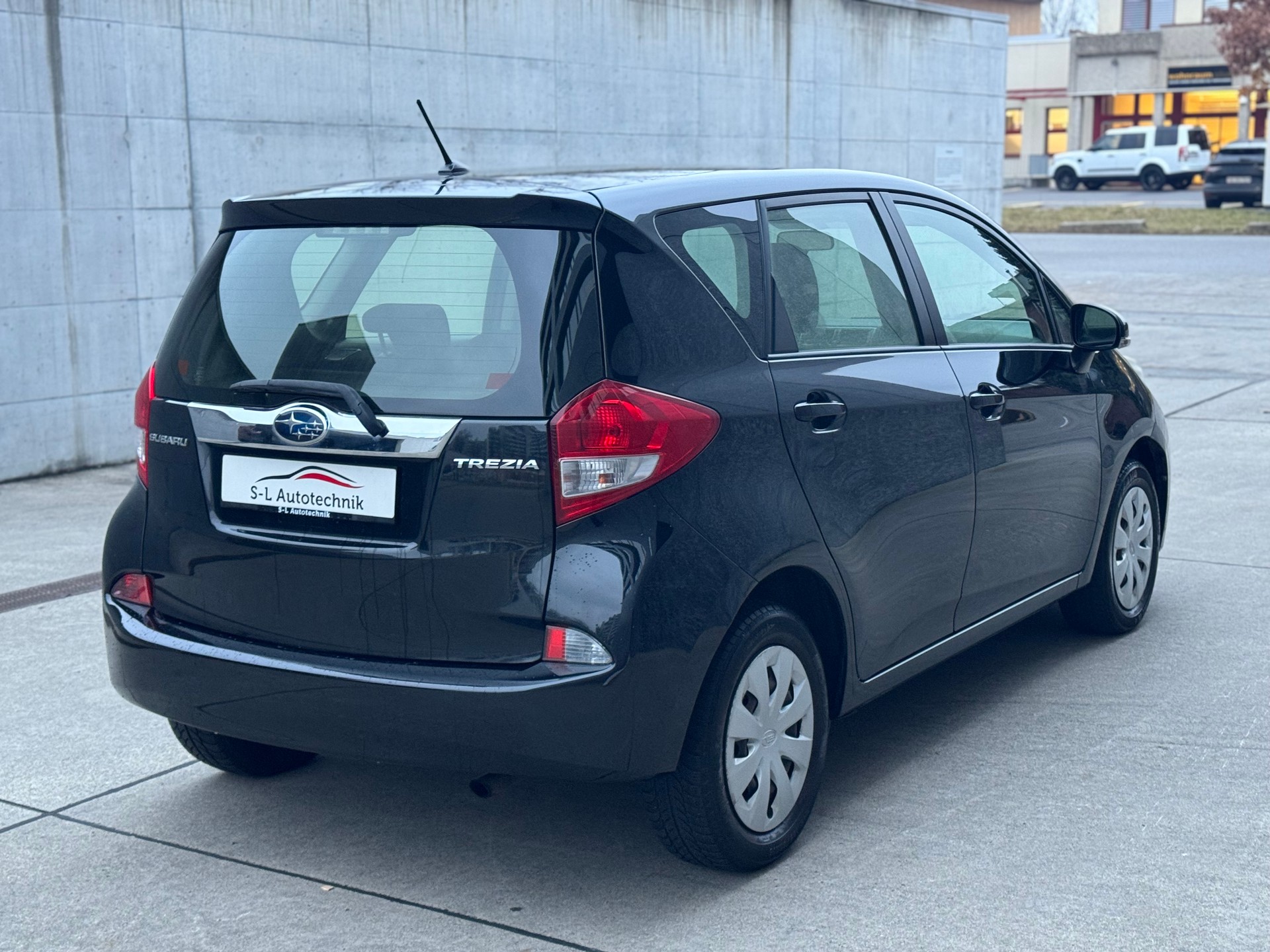 SUBARU Trezia 1.3i Swiss-image-6