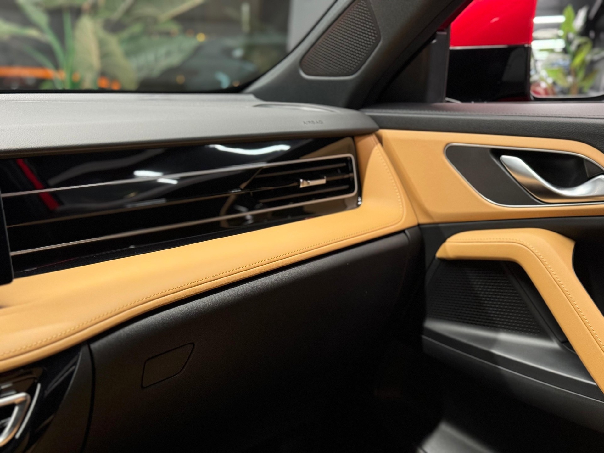 MG HS 1.5 T Luxury Automat-image-23