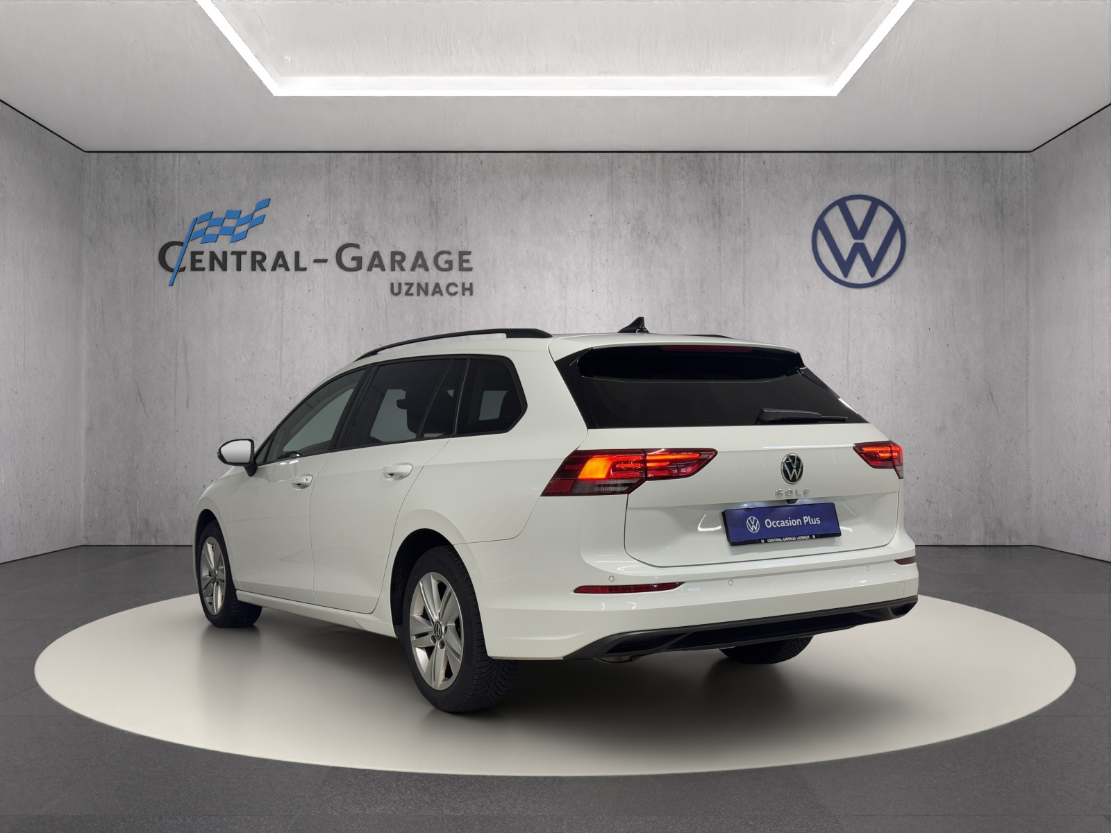 VW Golf Variant 2.0 TDI Life DSG-showroom-element-2