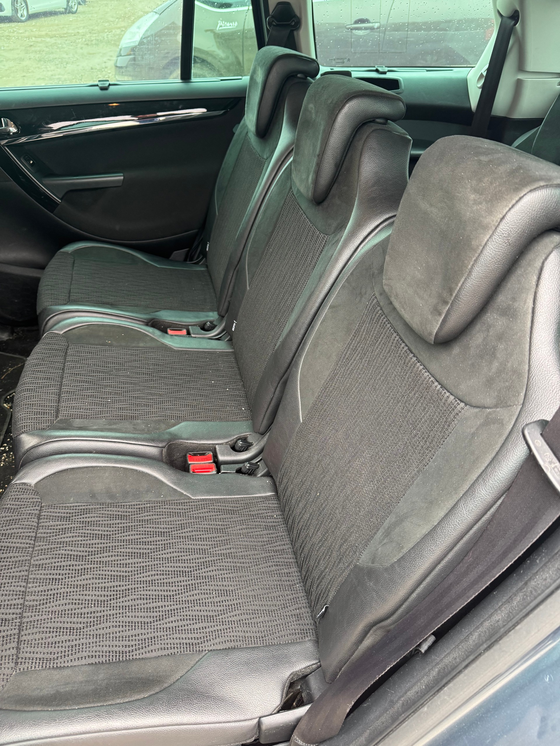 CITROEN Grand C4 Picasso 1.6i 16V Turbo Exclusive BMP6-image-5
