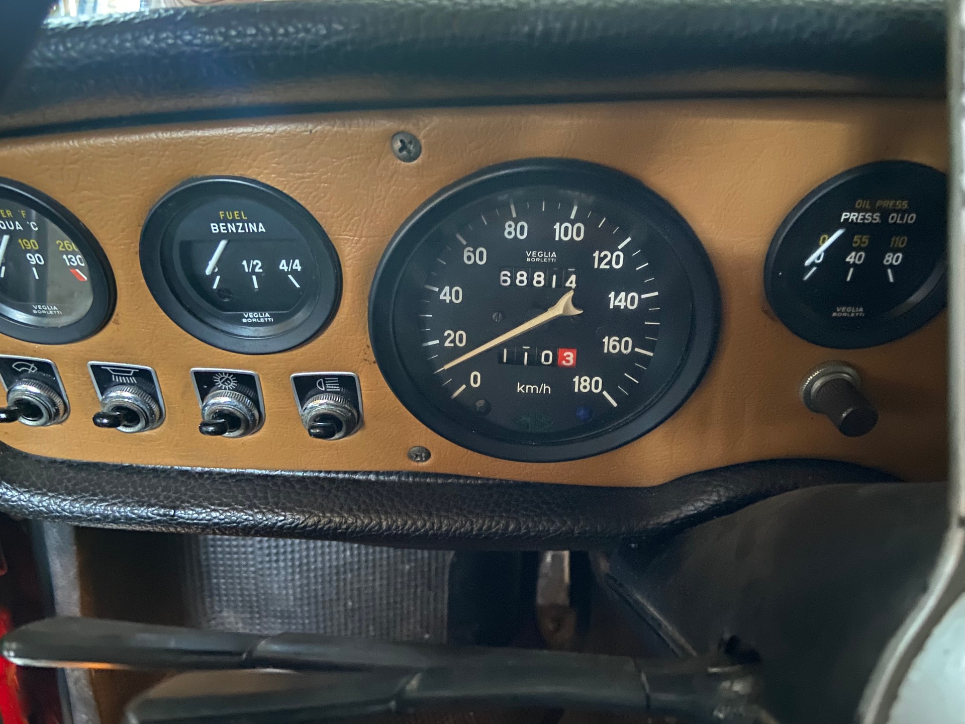 FIAT Fiat 850 Spider-image-4