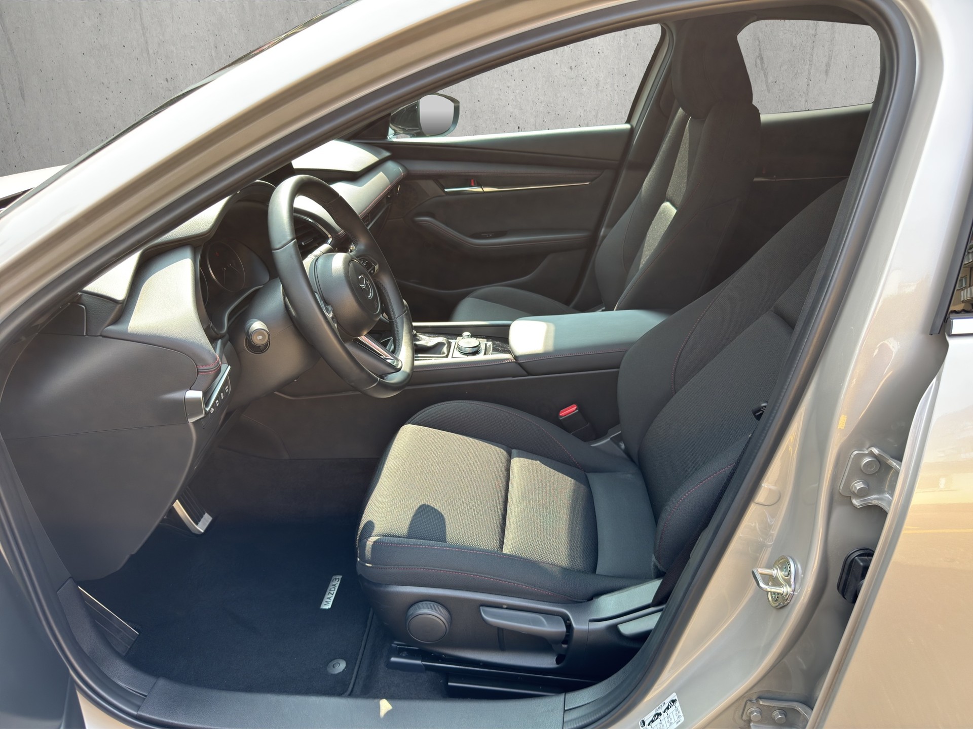 MAZDA 3 Hatchback SKYACTIV-X MHybrid 186 Homura AWD Automat-image-8