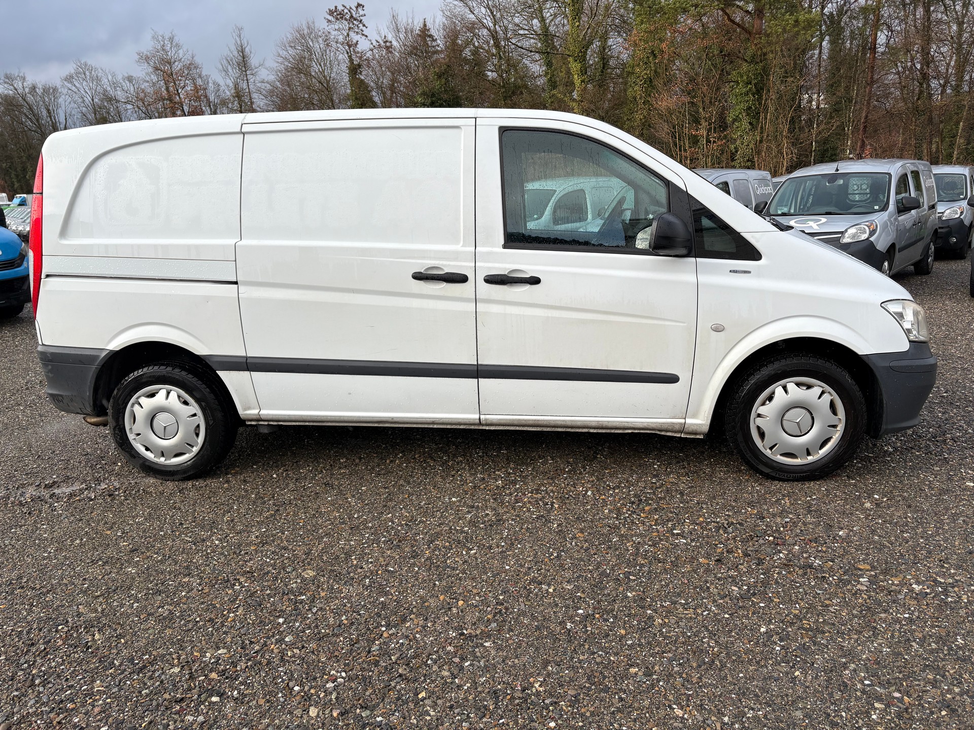 MERCEDES-BENZ Vito 113 CDI Mixto L-image-3
