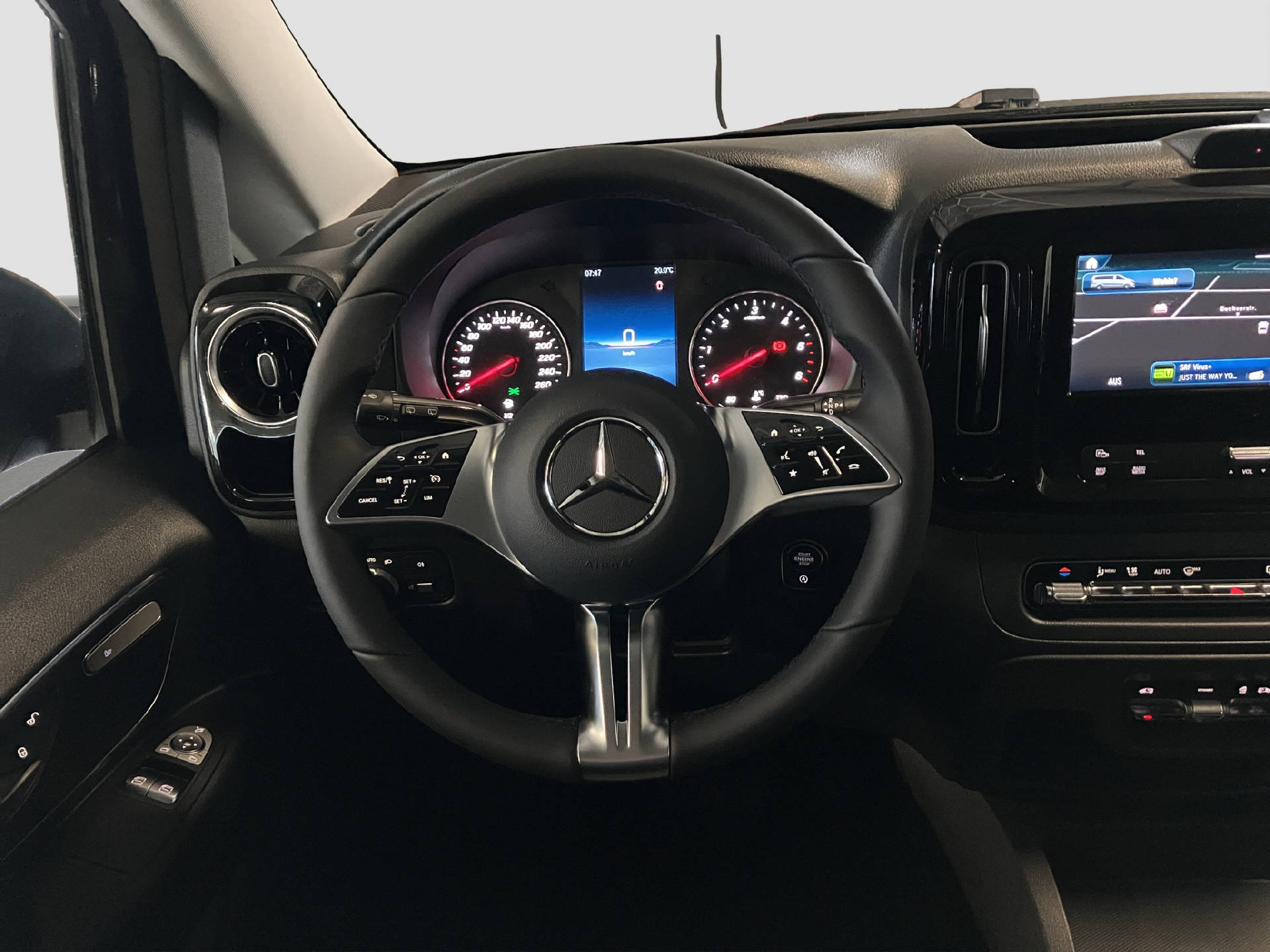 MERCEDES-BENZ Vito 116 CDI Tourer Family L 4MATIC-image-8